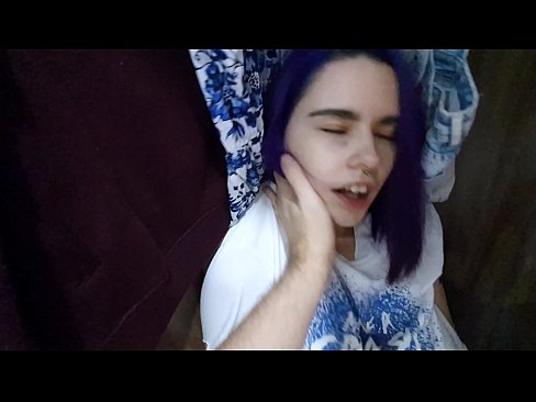 ❤️ Atopo a miña irmá no armario e axudouna a correrse ❤ Porno ruso en % gl.pornochaturbate.ru %